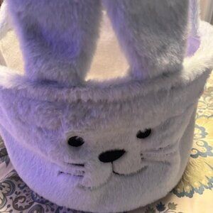 New Large Blue Bunny Easter Basket 12' Diameter x 7 1/2' Depth Really Cute!